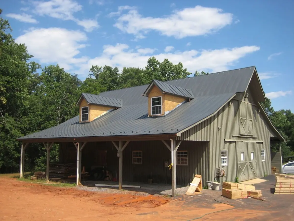 Expert Emergency Roof Leak Repair workmanship in Heather Glen